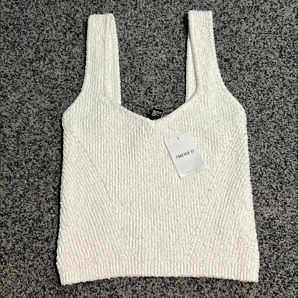 🌸4/$20🌸Forever 21 White Tank Top Size Medium NWT
